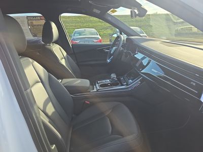 2025 Audi Q7 - Photo 14