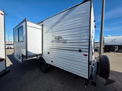 2026 Jayco Jay Flight SLX - Photo 9