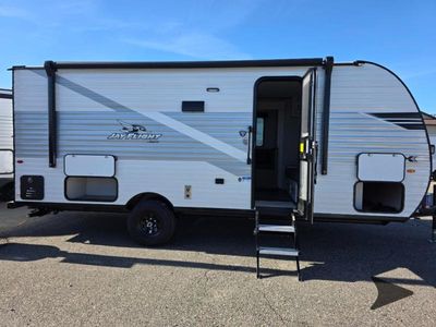 2026 Jayco Jay Flight SLX - Photo 3