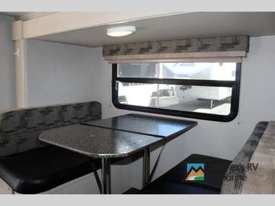 2019 Winnebago Industries Towables Micro Minnie - Photo 17