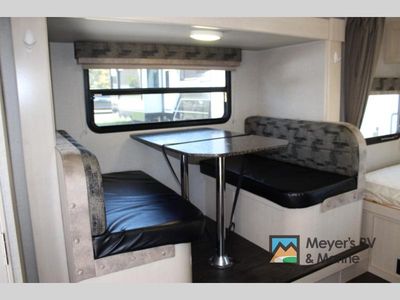 2019 Winnebago Industries Towables Micro Minnie - Photo 15