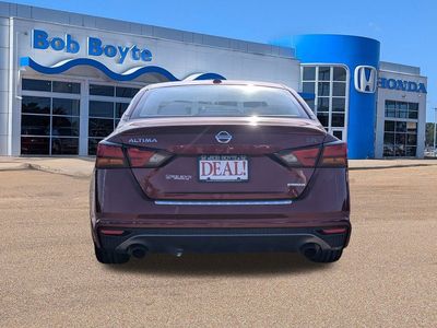 2019 Nissan Altima - Photo 4