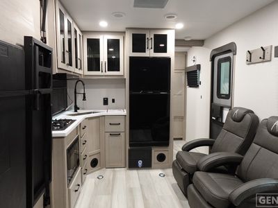 2026 Grand Design Momentum MAV - Photo 6