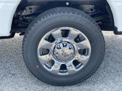 2026 Ford F-250SD - Photo 8