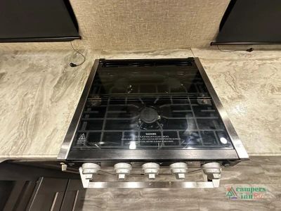 2025 Cherokee Cherokee Grey Wolf — photo 13 view