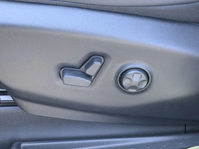 2026 Chrysler Pacifica — photo 22 view