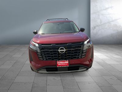 2026 Nissan Pathfinder - Photo 2