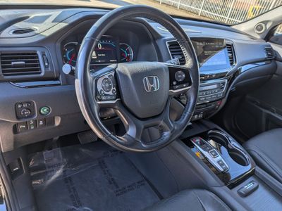 2020 Honda Pilot - Photo 13