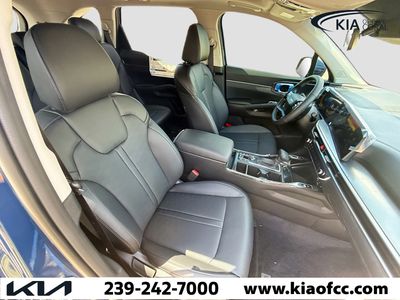 2026 Kia Sorento — photo 14 view
