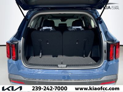 2026 Kia Sorento — photo 12 view