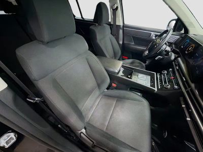 2025 Hyundai Santa Fe — photo 14 view