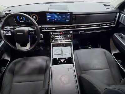 2025 Hyundai Santa Fe — photo 15 view
