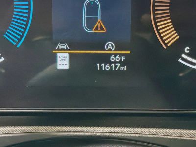 2025 Hyundai Santa Fe — photo 40 view