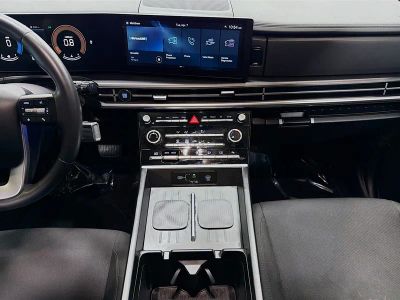 2025 Hyundai Santa Fe — photo 18 view