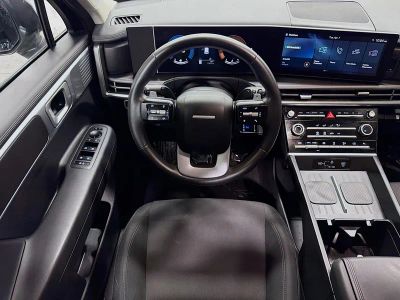 2025 Hyundai Santa Fe — photo 16 view