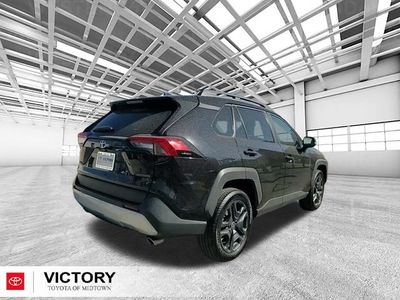 2024 Toyota RAV4 - Photo 3