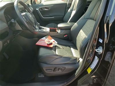 2024 Toyota RAV4 - Photo 10