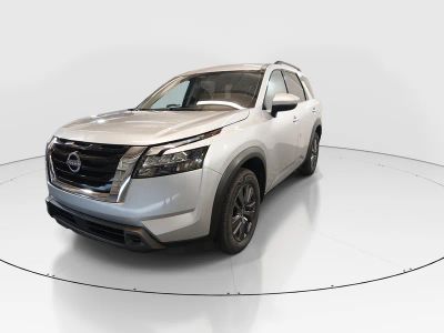 2024 Nissan Pathfinder — rear three-quarter view