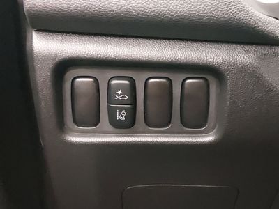 2024 Mitsubishi Outlander Sport — photo 13 view