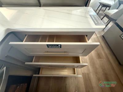 2026 Alliance RV Paradigm — photo 22 view