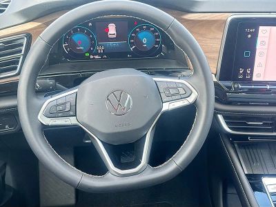 2026 Volkswagen Atlas — photo 16 view