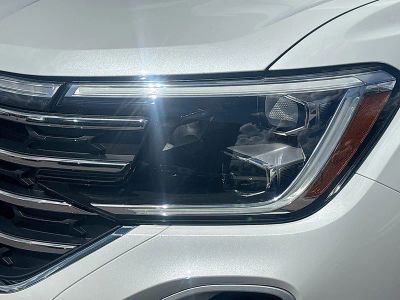 2026 Volkswagen Atlas — photo 9 view