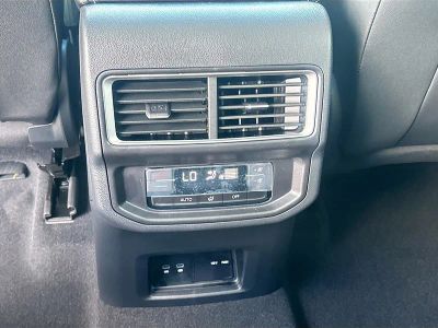 2026 Volkswagen Atlas — photo 19 view