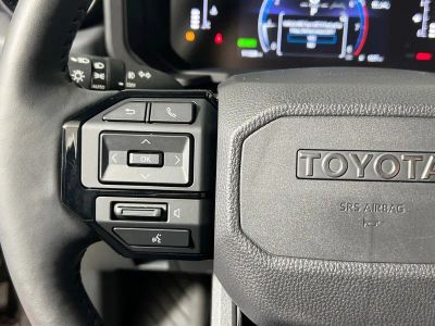 2024 Toyota Land Cruiser — photo 16 view