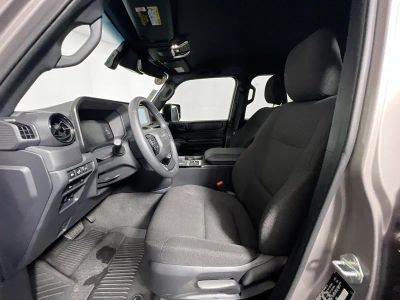 2024 Toyota Land Cruiser — photo 12 view