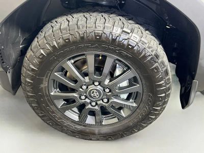 2024 Toyota Land Cruiser — photo 11 view