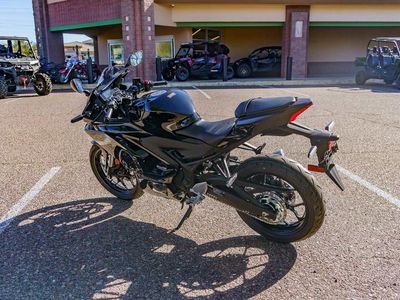 2026 Yamaha YZF-R3 - Photo 5