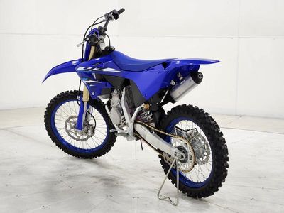 2026 Yamaha YZ125 Team Yamaha Blue — interior view