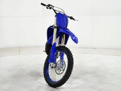 2026 Yamaha YZ125 Team Yamaha Blue — rear three-quarter view
