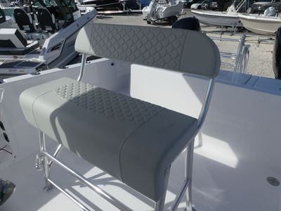 2026 Twin Vee 240 STX - Photo 9