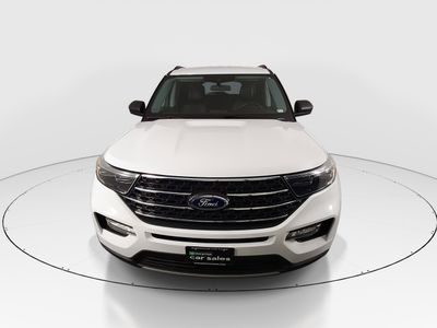 2023 Ford Explorer - Photo 2