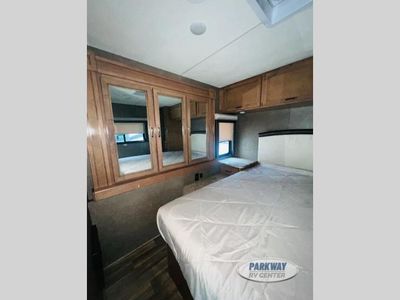 2019 Thor Motor Coach Quantum - Photo 14