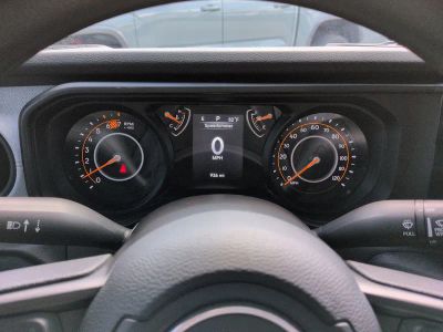 2025 Jeep Wrangler — photo 23 view