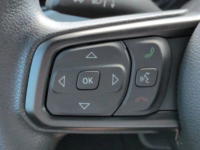2025 Jeep Wrangler — photo 21 view