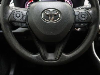 2025 Toyota RAV4 FWD - Photo 24