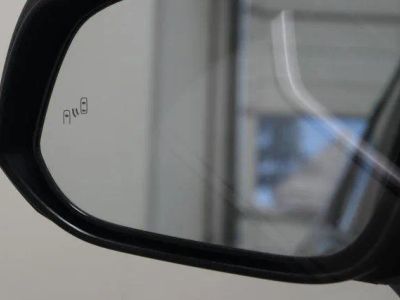 2025 Toyota RAV4 FWD - Photo 22