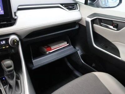 2025 Toyota RAV4 FWD - Photo 23