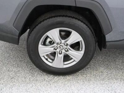 2025 Toyota RAV4 FWD - Photo 6