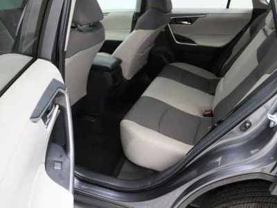 2025 Toyota RAV4 FWD - Photo 29