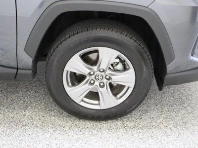 2025 Toyota RAV4 FWD - Photo 5