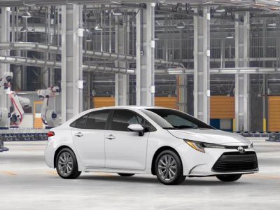 2026 Toyota Corolla - Photo 16