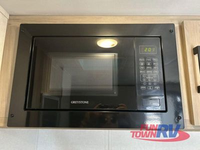2025 Keystone RV Coleman - Photo 13