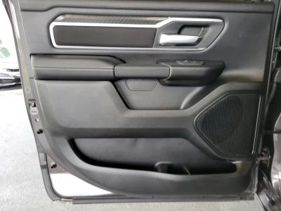 2026 Ram 1500 — photo 12 view