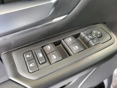 2026 Ram 1500 — photo 17 view