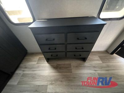 2025 Venture RV Stratus - Photo 41