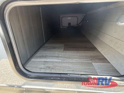 2025 Venture RV Stratus - Photo 15